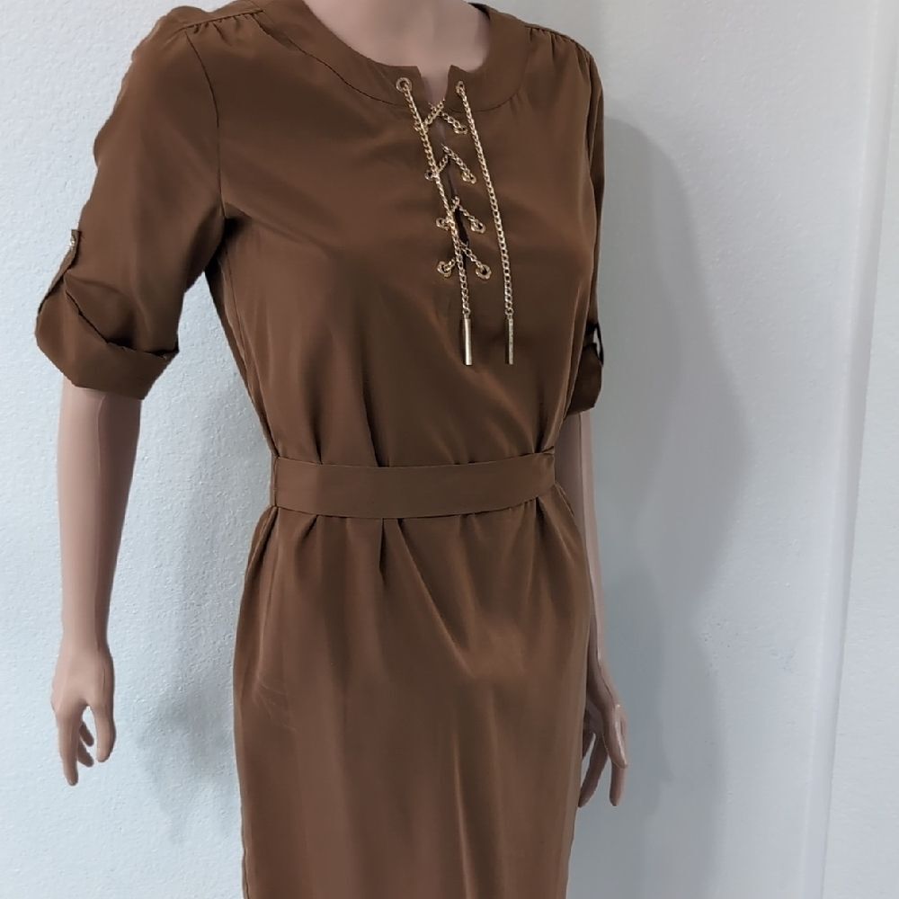 Michael Kors Brown Sheath Dress with Crew Neck and 3/4 Sleeves